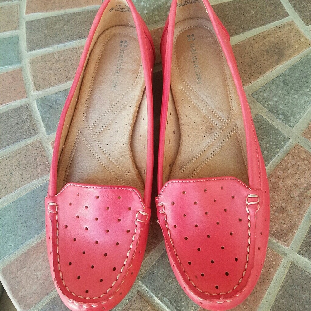 Naturalizer Coral Cooler flats.
